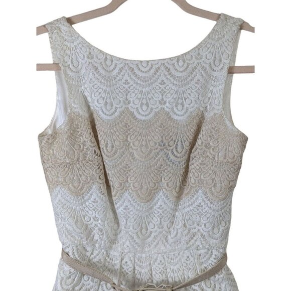 White House Black Market Women size 0 Dress Crochet Lace Overlay Belt Cruise NYC - Picture 3 of 11